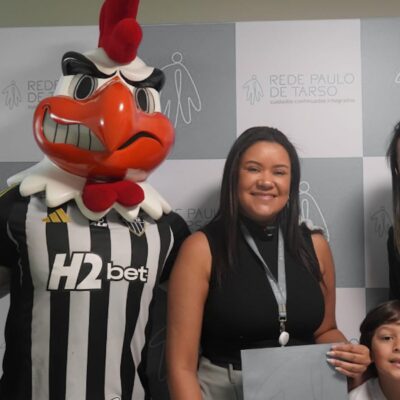 Instituto Galo entrega meia tonelada de alimentos na Clínica Paulo de Tarso em Belo Horizonte