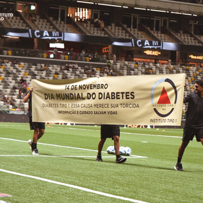 Instituto Galo enfatiza pauta pelo tratamento contra diabetes no gramado da Arena MRV