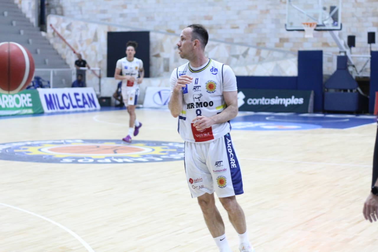 Mr.Moo São José Basketball tenta manter o embalo no NBB Caixa em duelo contra o Caxias do Sul