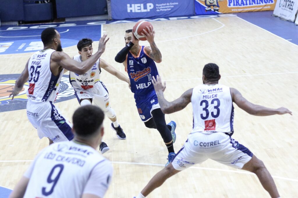 Unifacisa é superada pelo Mr. Moo São José fora de casa no NBB