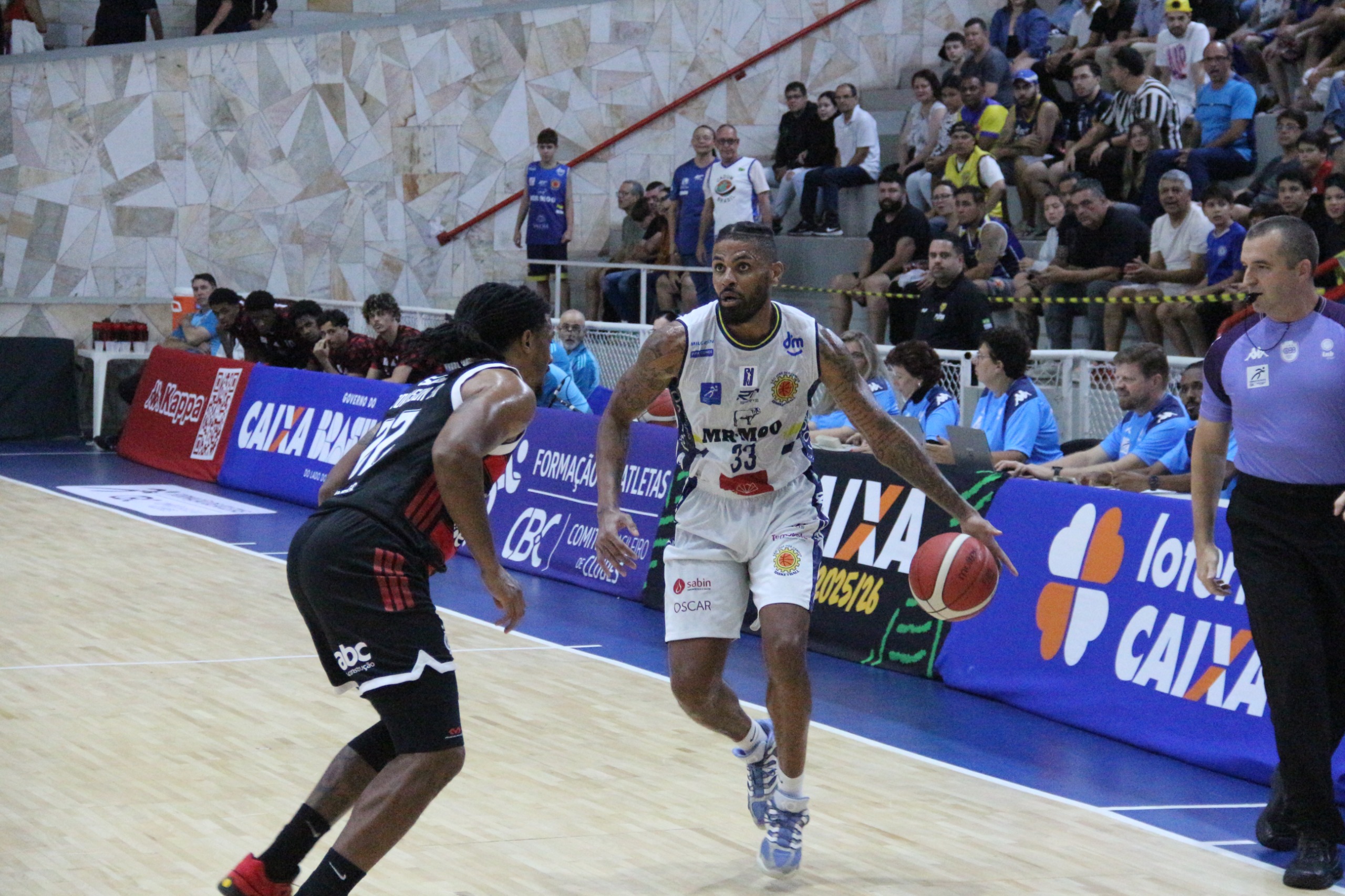 Flamengo e Mr.Moo São José Basketball se enfrentam por vaga na semifinal da Copa Super 8