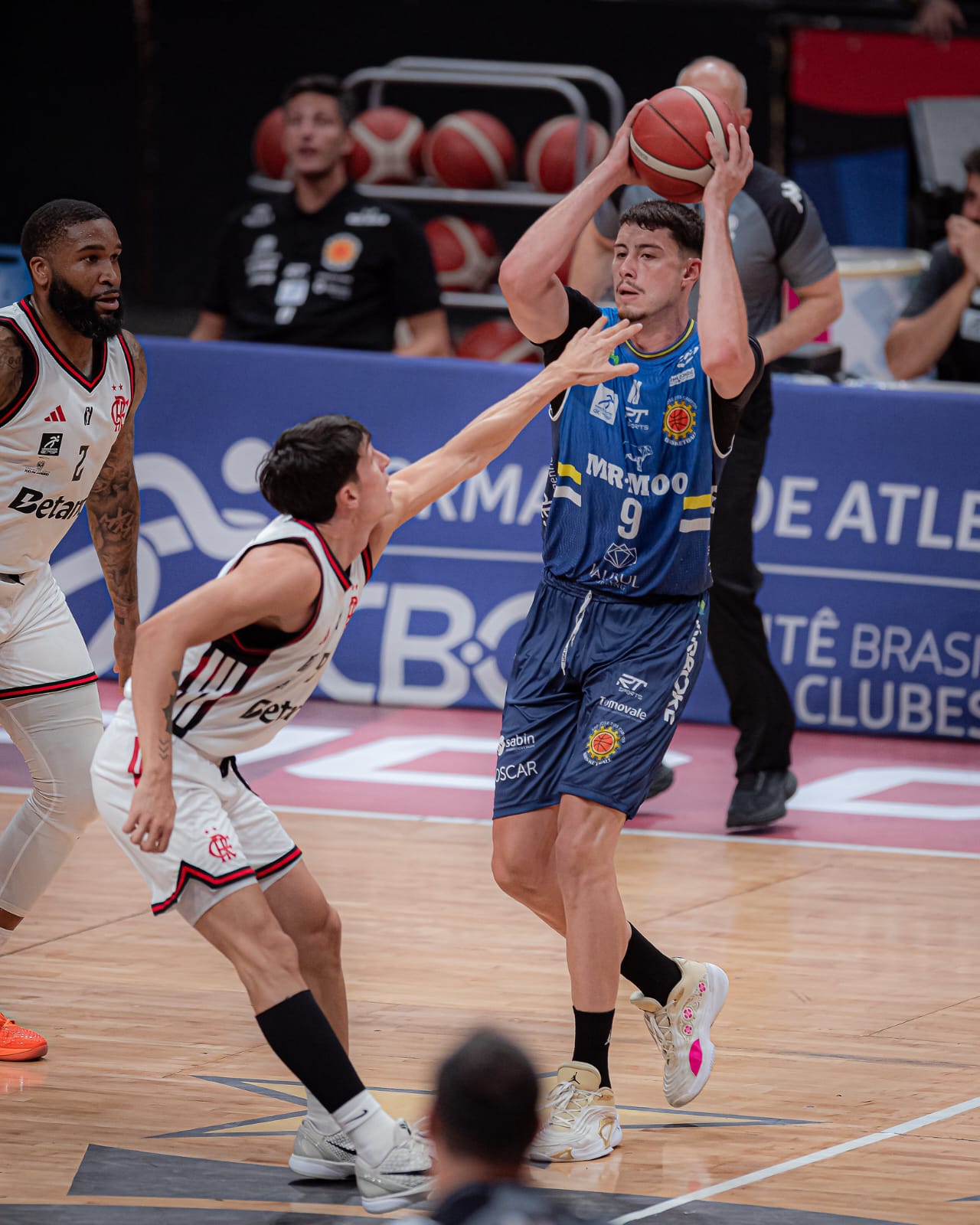 Mr.Moo São José Basketball sofre com os desfalques e perde para o Flamengo fora de casa