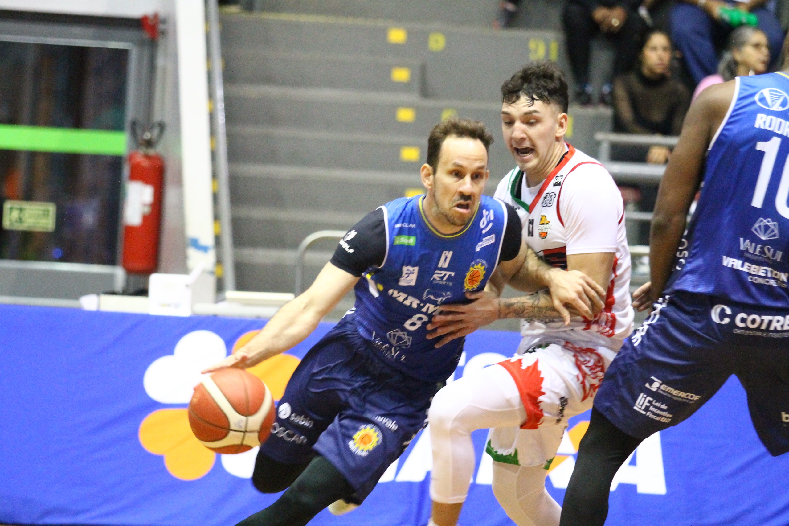 Mr.Moo São José Basketball vence jogo equilibrado contra o Caixas do Sul fora de casa